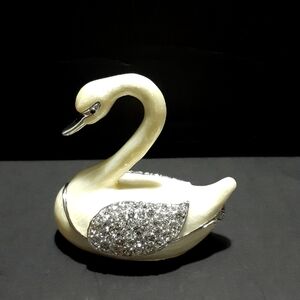 Elegant Cream Enamel and Silver Swan Trinket Box